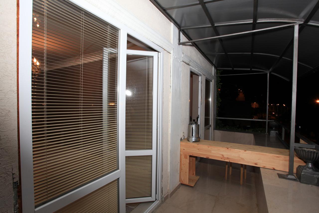 Guest House Esma Soukhoumi Extérieur photo